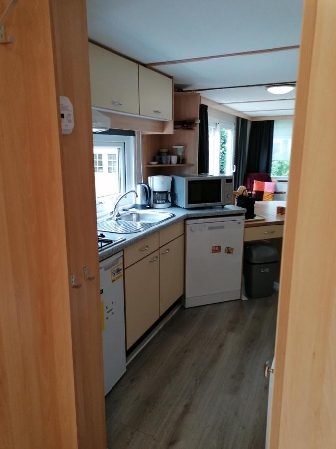 Chalet 4-6 Personen Epe F15 Van Alle Gemakken Voorzien Max Aantal Volwassen Personen Bedraagt 4 Extérieur photo